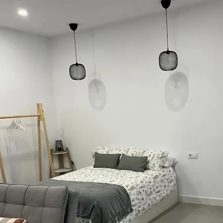 Loft 5 Apartment *